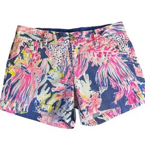 Lilly Pulitzer Callahan Shorts in "Tidal Waves Pans‎ Garden" print Size 6